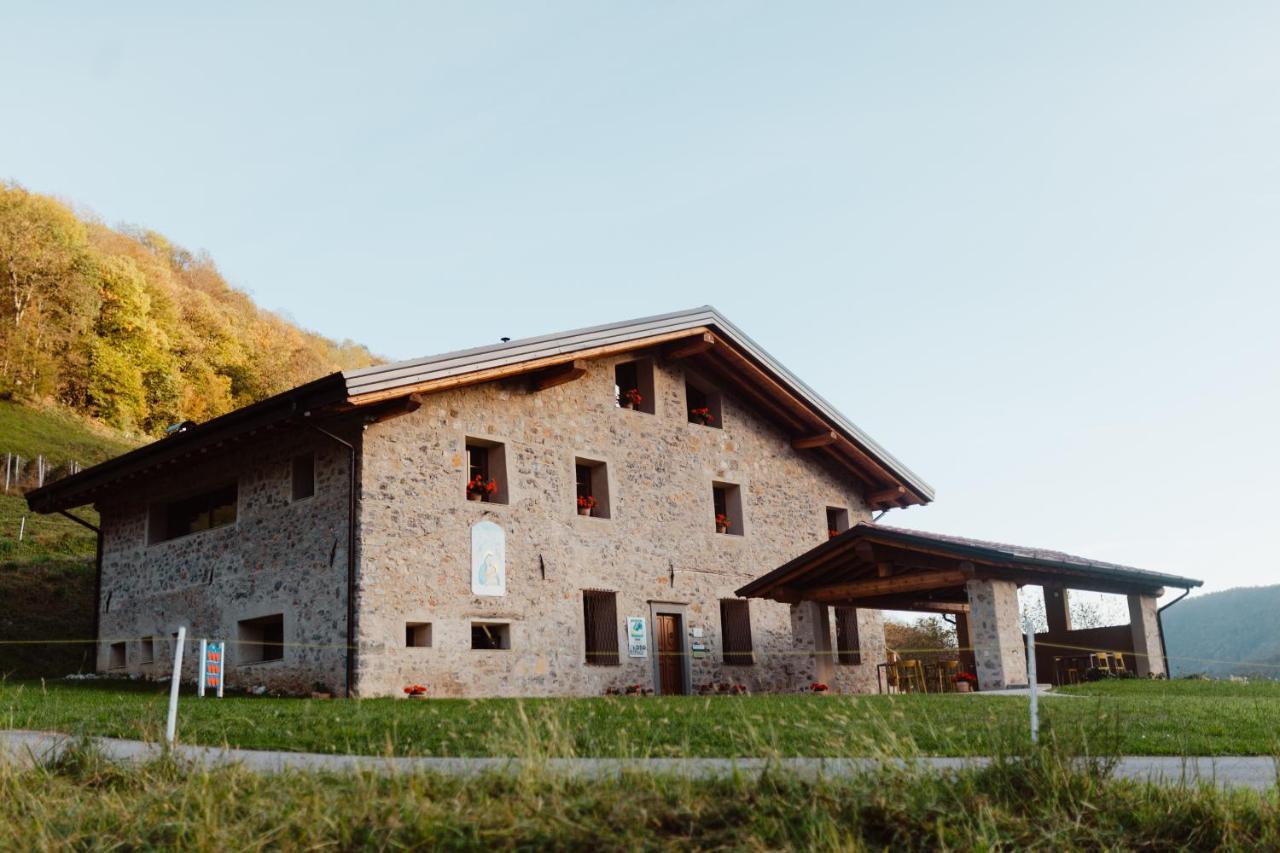 Agriturismo Piane Ono Degno Eksteriør bilde