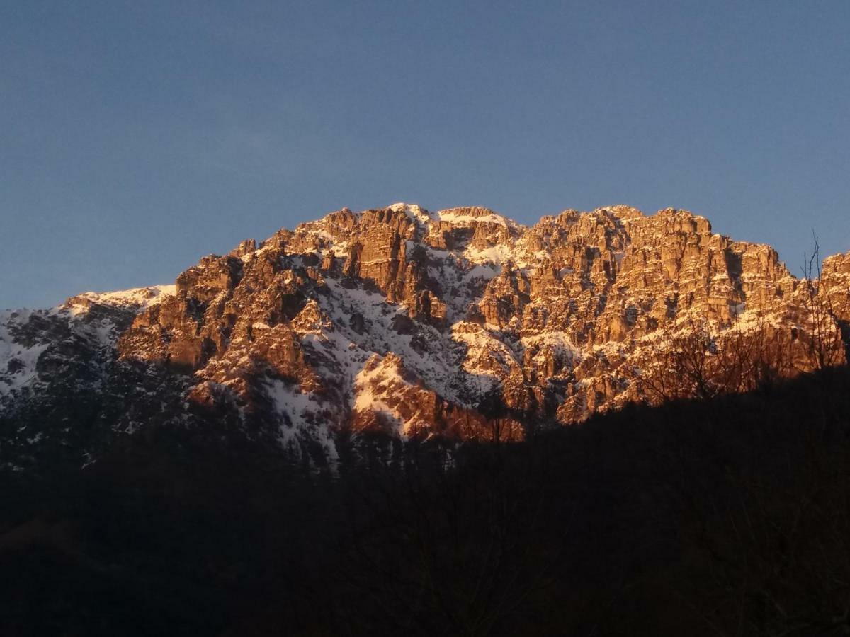 Agriturismo Piane Ono Degno Eksteriør bilde